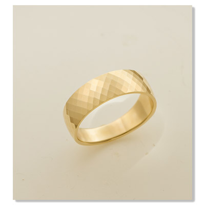 K18イエローゴールドの指輪の写真
